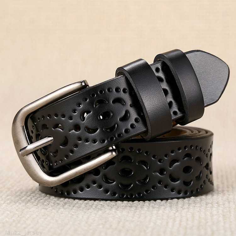 Black Women's leather belt casual and versatile hollow out belt fashion needle buckle trouserfor man woman, White
Black Women's leather belt casual and versatile hollow out belt fashion needle buckle trouserfor man woman, White