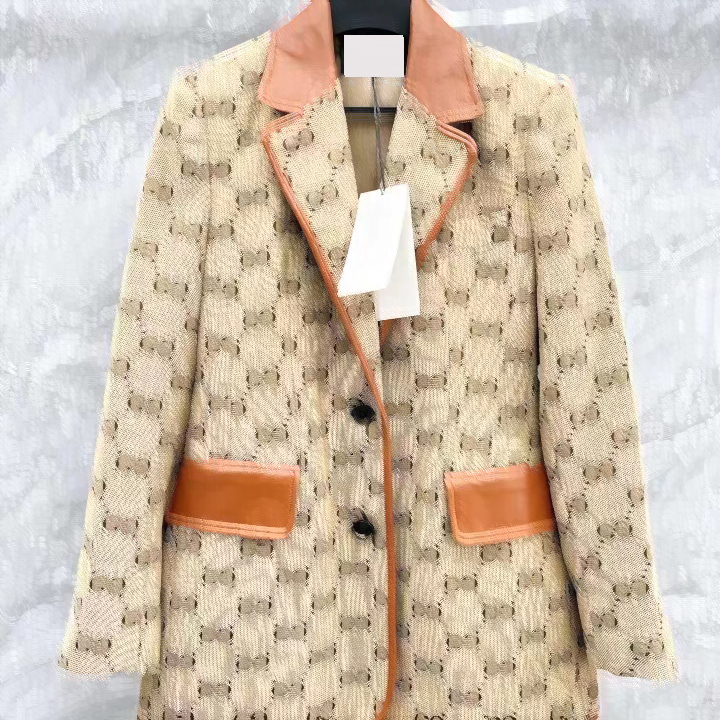 Medigo-788 fashion women suit designer clothes blazer with full letters 2022 spring new released tops, Top
Medigo-788 fashion women suit designer clothes blazer with full letters 2022 spring new released tops, Top