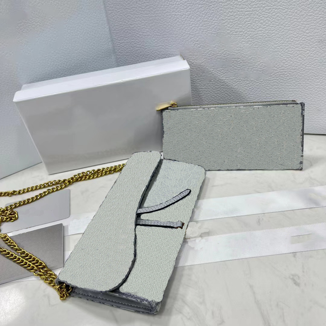 Small shoulder bag Chain women's handbag Leather messenger bag Designer classic fashion luxury bag#621688, Pink#1688
Small shoulder bag Chain women's handbag Leather messenger bag Designer classic fashion luxury bag#621688, Pink#1688