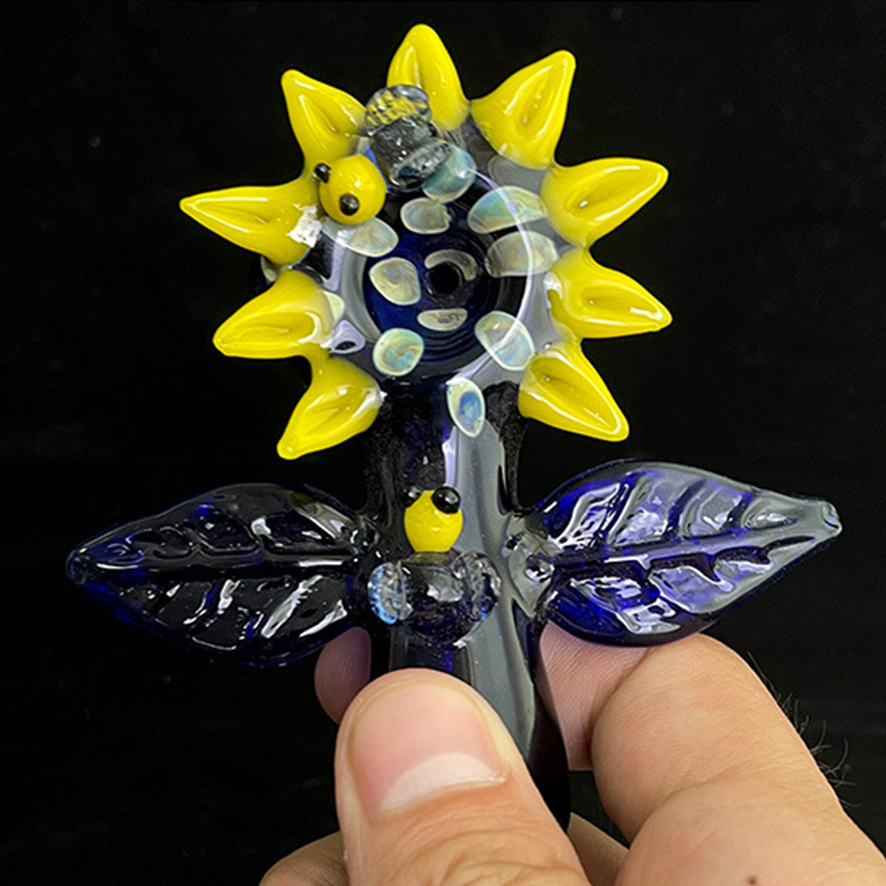 Creative color Glass Pipe flower design smoking pipes spoon pipe Bubbler For Dry Herb
Creative color Glass Pipe flower design smoking pipes spoon pipe Bubbler For Dry Herb