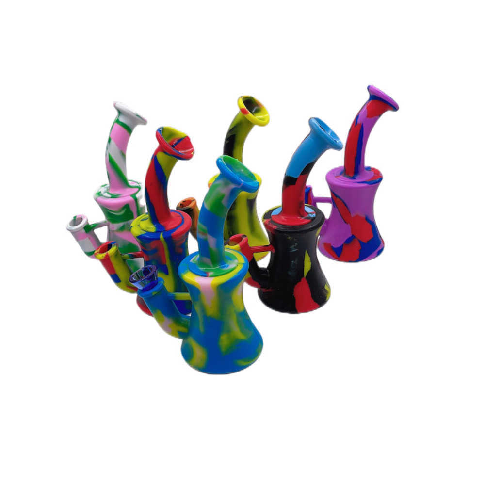 camouflage Silicone Bong Water Pipes Hookahs Silicon small bubbler bongs Hookah Free Glass Bowl dabber tools dab rig
camouflage Silicone Bong Water Pipes Hookahs Silicon small bubbler bongs Hookah Free Glass Bowl dabber tools dab rig