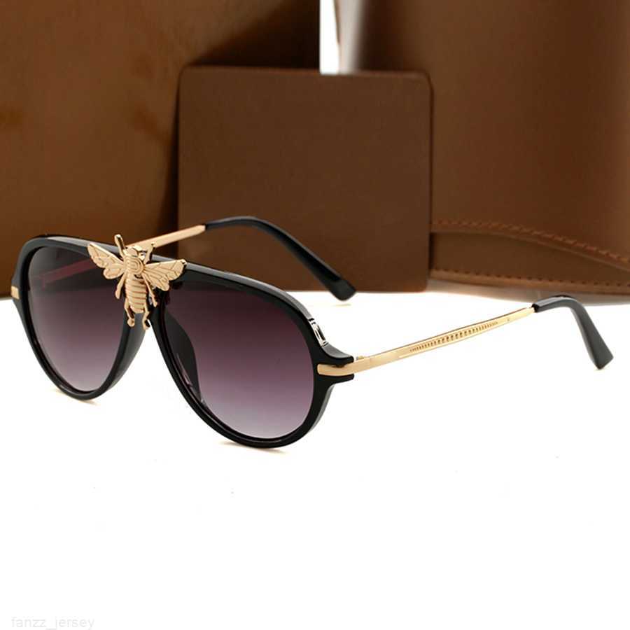 Designer Sunglasses Summer Beach Sun Glasses Bees Adorn Glasses Mens Women 3 Color Good Qualityfor man woman
Designer Sunglasses Summer Beach Sun Glasses Bees Adorn Glasses Mens Women 3 Color Good Qualityfor man woman
