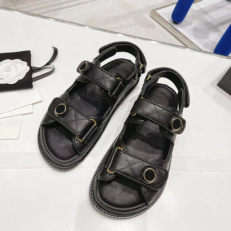 Casual flat Sandals for womens Fashion Classics rhinestone pearl Chain buckle Genuine Leather cool Shoes Designers ladies flatform Sandal Back Strap, Burgundy
Casual flat Sandals for womens Fashion Classics rhinestone pearl Chain buckle Genuine Leather cool Shoes Designers ladies flatform Sandal Back Strap, Burgundy