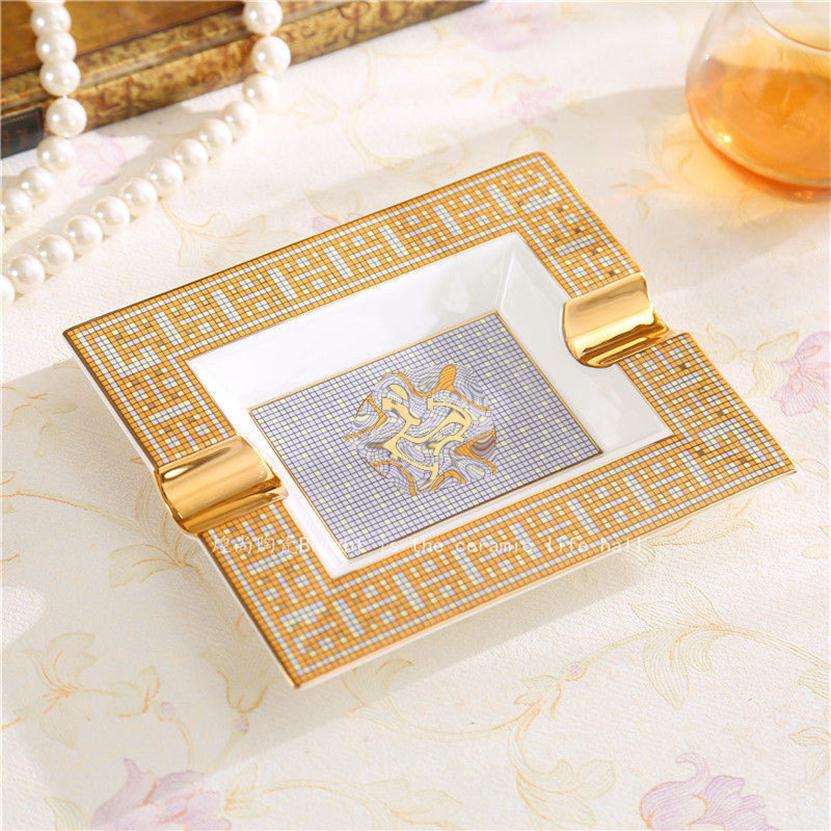 Good quality Ceramic Animal pattern Porcelain Cigar Ashtrays Luxurious 2 Holder Ashtray Home Desk Decor Festival Gift308A
Good quality Ceramic Animal pattern Porcelain Cigar Ashtrays Luxurious 2 Holder Ashtray Home Desk Decor Festival Gift308A