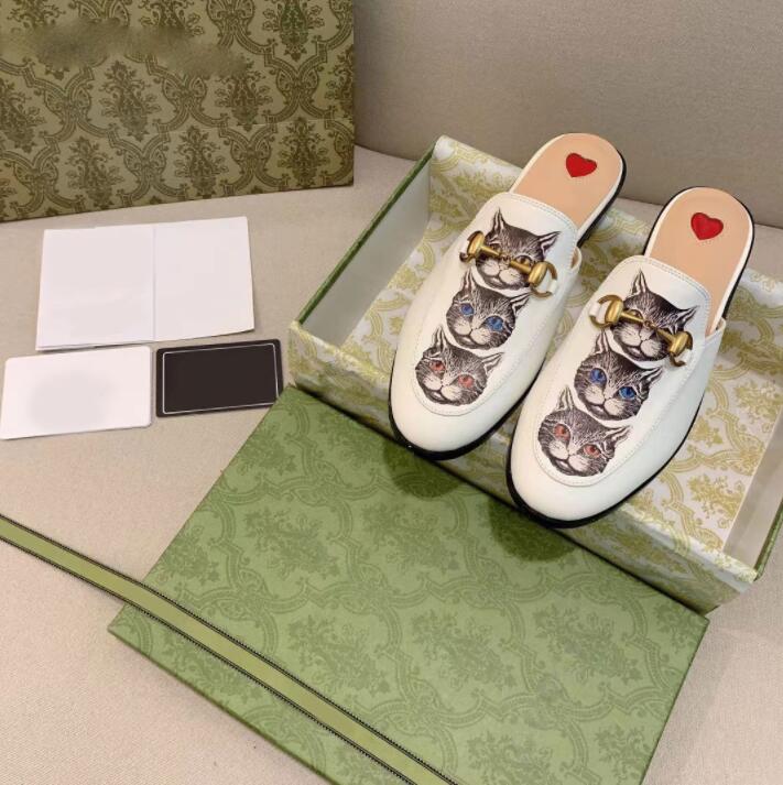 Mules Designers slides Slippers Women Loafers Genuine Leather Sandals Casual Shoes Princetown Metal Chain Shoe Lace Velvet Slipper slide, Chocolate
Mules Designers slides Slippers Women Loafers Genuine Leather Sandals Casual Shoes Princetown Metal Chain Shoe Lace Velvet Slipper slide, Chocolate