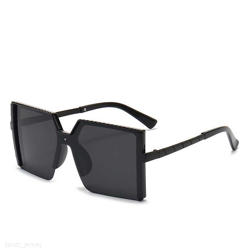 2022 Woman Sunglass Fashion Designer Sunglasses For Women Luxurys Design Sun Glasses Drive Summer Polarize Sunglasses Eyewear With box andfor man woman
2022 Woman Sunglass Fashion Designer Sunglasses For Women Luxurys Design Sun Glasses Drive Summer Polarize Sunglasses Eyewear With box andfor man woman