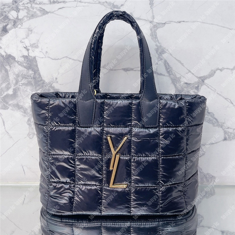 Winter Designers Tote Bag Zipper Fashion Handbag For Women Casual Shoulder Bags Solid Mens Handbags Brand Ladies Luxury Totes Bag, Black
Winter Designers Tote Bag Zipper Fashion Handbag For Women Casual Shoulder Bags Solid Mens Handbags Brand Ladies Luxury Totes Bag, Black