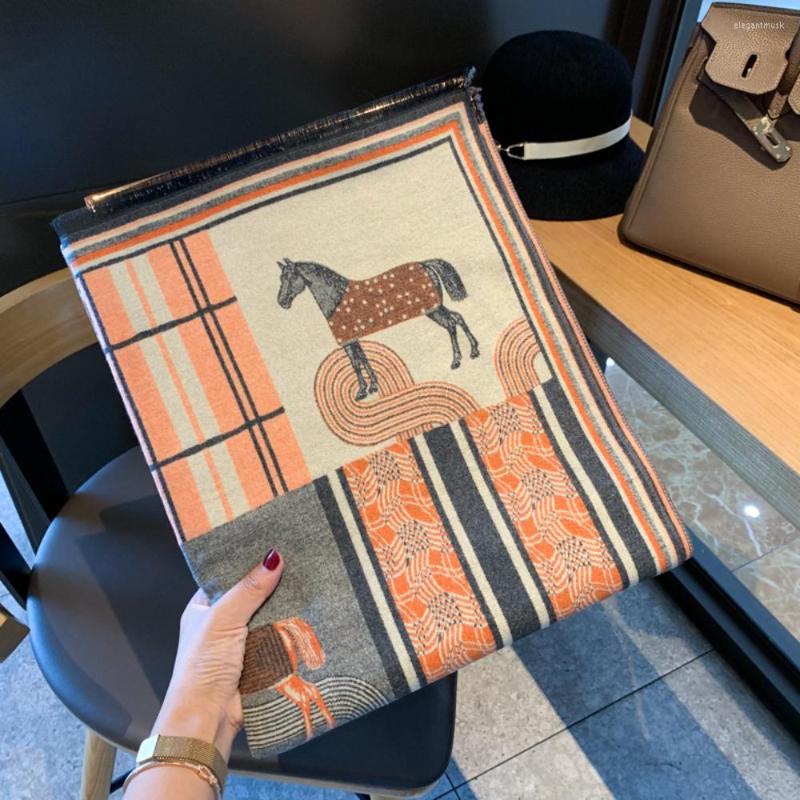 Scarves Winter Women Scarf Warm Cashmere Shawl Wraps Printed Neckerchief Pashmina Blanket Female Bufandas Foulard
Scarves Winter Women Scarf Warm Cashmere Shawl Wraps Printed Neckerchief Pashmina Blanket Female Bufandas Foulard