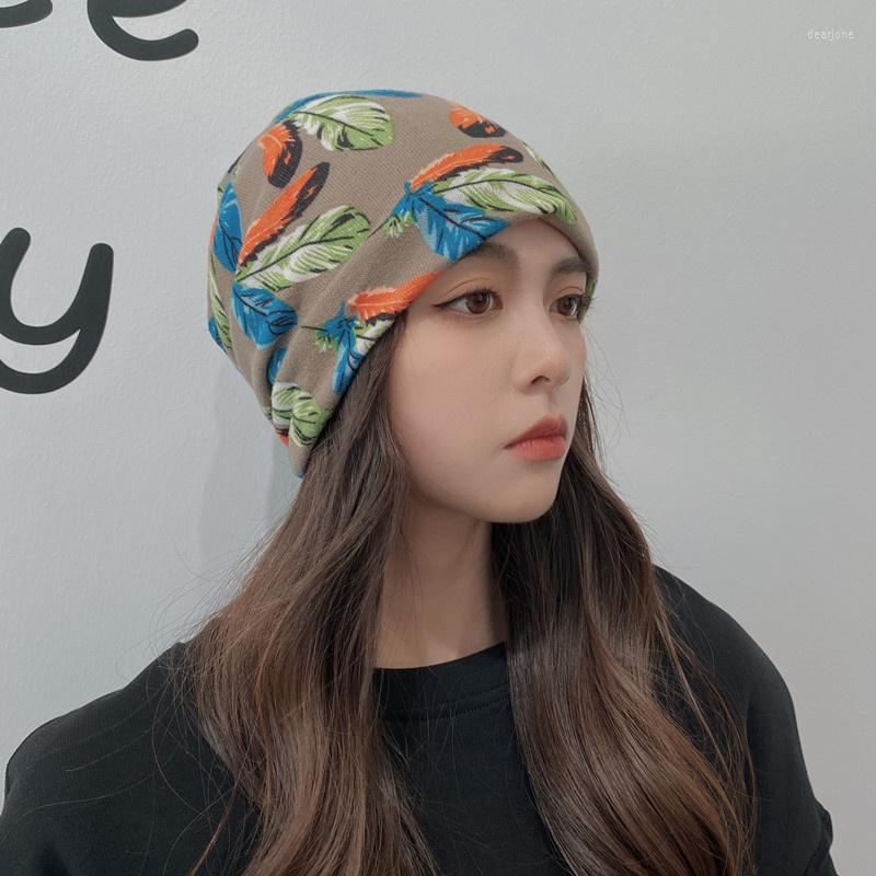 Hats Women Autumn And Winter Korean Style Warm Leisure Pullover Hat Dual-purpose Baotou Moon Windproof, Blue graffiti
Hats Women Autumn And Winter Korean Style Warm Leisure Pullover Hat Dual-purpose Baotou Moon Windproof, Blue graffiti