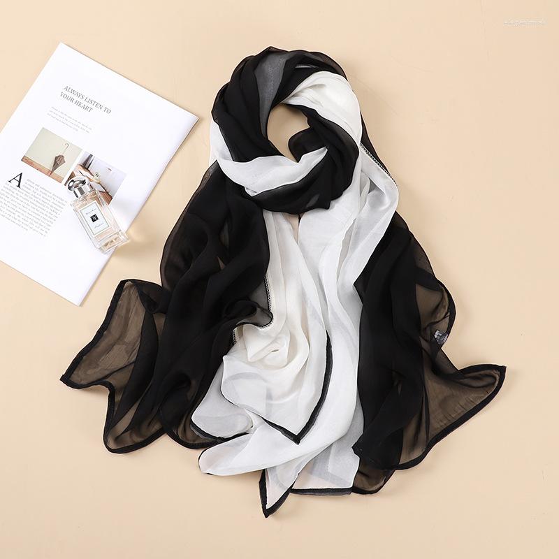 Scarves Fashion Travel Silk Scarf Sunscreen Color Matching Large Shawl Square Women's Seaside Satin Beach
Scarves Fashion Travel Silk Scarf Sunscreen Color Matching Large Shawl Square Women's Seaside Satin Beach