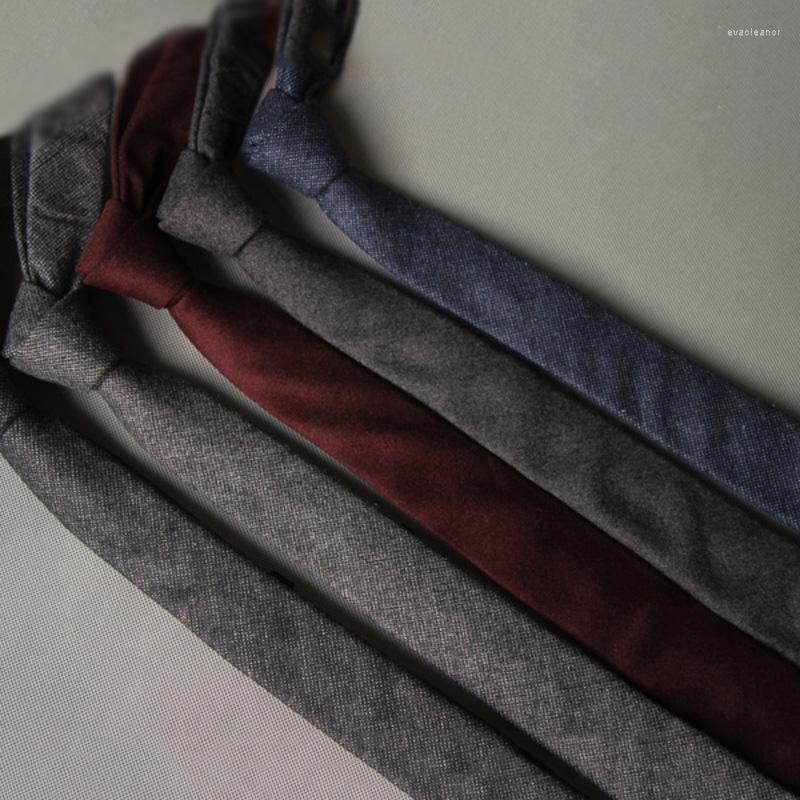 Bow Ties Brand High Quality Men's Solid Color Necktie 5cm-6cm-7cm Width Tie Formal Business Meeting Neck For Men With Gift Box
Bow Ties Brand High Quality Men's Solid Color Necktie 5cm-6cm-7cm Width Tie Formal Business Meeting Neck For Men With Gift Box