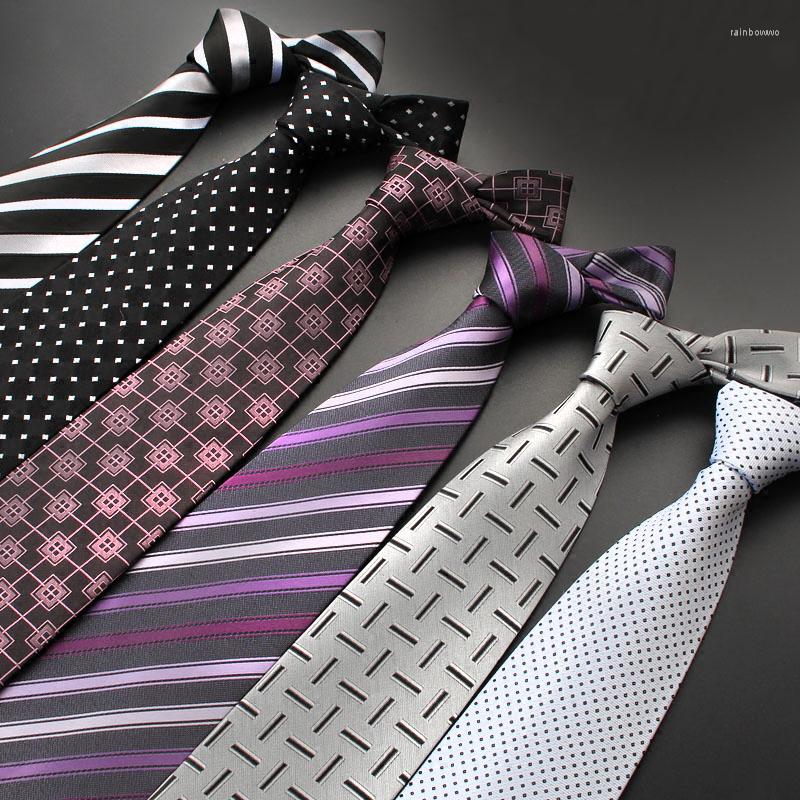 Bow Ties High Quanlity Men 's Fashion 8cm Width Striped Neck Tie Wine Red Black Groom Wedding For Pack With Gift Box
Bow Ties High Quanlity Men 's Fashion 8cm Width Striped Neck Tie Wine Red Black Groom Wedding For Pack With Gift Box