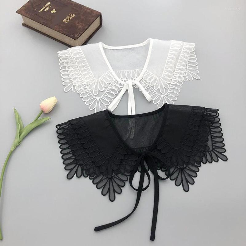 Bow Ties Fake Collar Shawl Women's Shirt Detachable Collars Double Layers False Embroidery Lapel Half Wrap Decoration
Bow Ties Fake Collar Shawl Women's Shirt Detachable Collars Double Layers False Embroidery Lapel Half Wrap Decoration