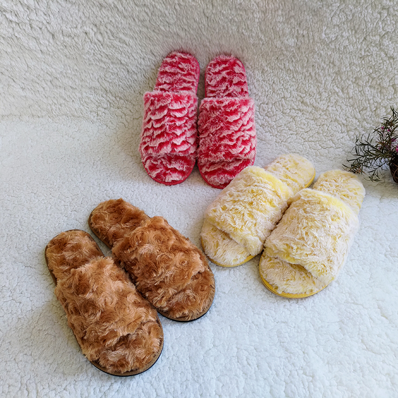 2022 new thickened plush fashion slippers women's winter lovely indoor lightweight flat non-slip slippers, Red
2022 new thickened plush fashion slippers women's winter lovely indoor lightweight flat non-slip slippers, Red