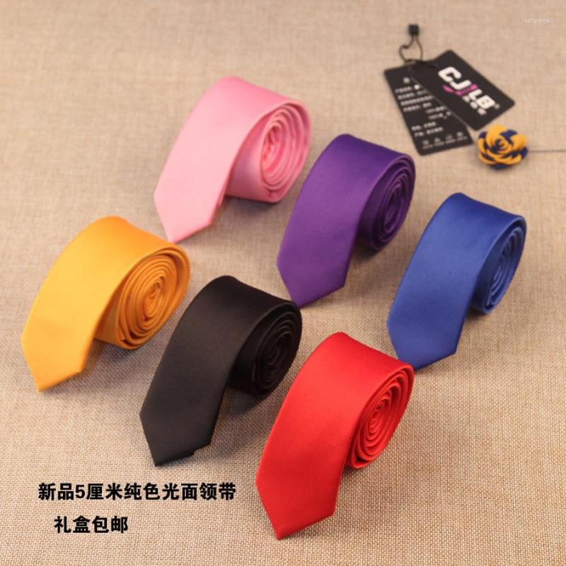 Bow Ties Men Necktie Solid Narrow Tie Business Wedding Classic Men's 5cm Corbatas Dress Fashion Shirt Accessories Skinny Gravata
Bow Ties Men Necktie Solid Narrow Tie Business Wedding Classic Men's 5cm Corbatas Dress Fashion Shirt Accessories Skinny Gravata