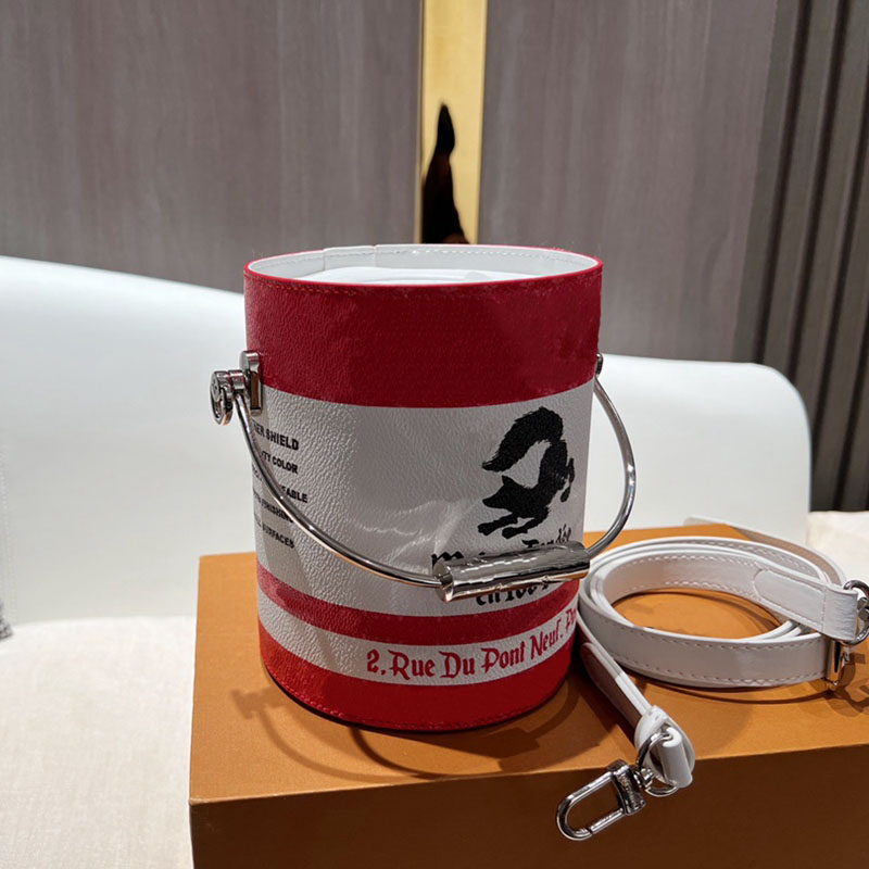 Designer Bag Women Handbags Fashion Paint Bucket bag Leather Letters Round Mini Crossbody Lady Shoulder Luxury Tote Bags, 6#149090 size 16x13cm
Designer Bag Women Handbags Fashion Paint Bucket bag Leather Letters Round Mini Crossbody Lady Shoulder Luxury Tote Bags, 6#149090 size 16x13cm
