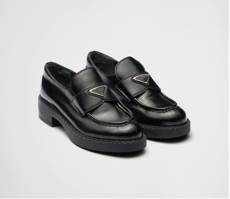 Designer dress shoes women Black Brushed Leather Loafers fashion round toe Increase Platform loafer slip on casual shoe
Designer dress shoes women Black Brushed Leather Loafers fashion round toe Increase Platform loafer slip on casual shoe