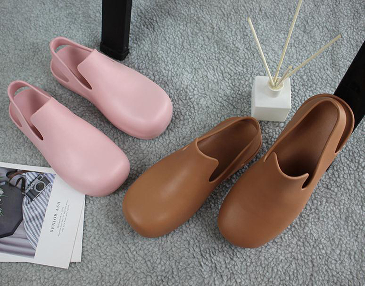 Luxury Slipper Designer Sandal Italy Brand Slides Women Slippers Flat Bottom Flip Flop Sneakers Boots Casual Shoe by topshoe99 S130, #6
Luxury Slipper Designer Sandal Italy Brand Slides Women Slippers Flat Bottom Flip Flop Sneakers Boots Casual Shoe by topshoe99 S130, #6