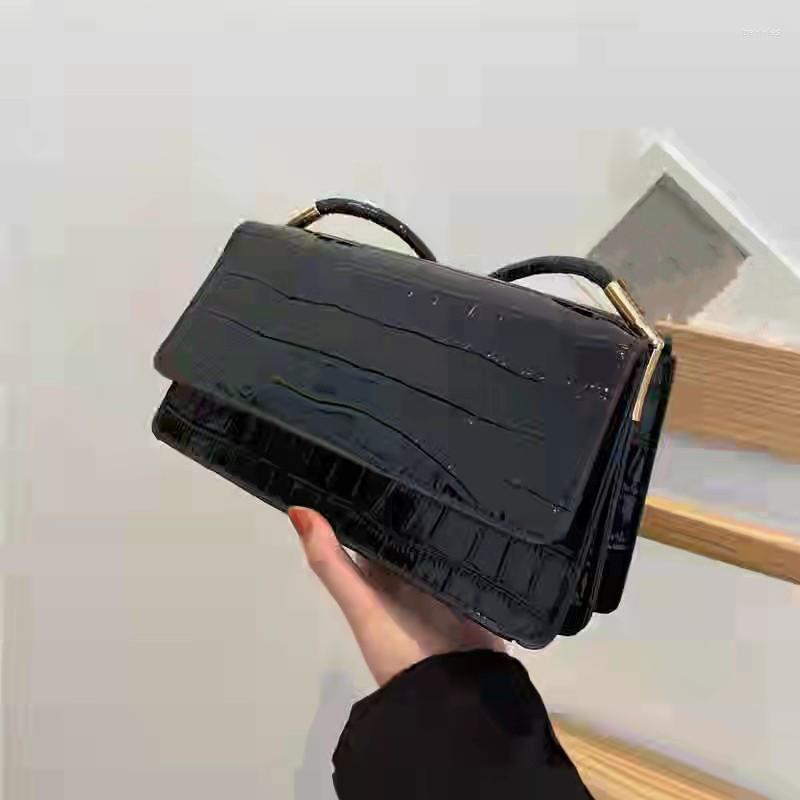 Evening Bags Pu Solid Color Crocodile Armpit Staff 2022 One Shoulder Small Square Bag Fashion Shopping Retro Leisure Women's Handbag, 03 
Evening Bags Pu Solid Color Crocodile Armpit Staff 2022 One Shoulder Small Square Bag Fashion Shopping Retro Leisure Women's Handbag, 03