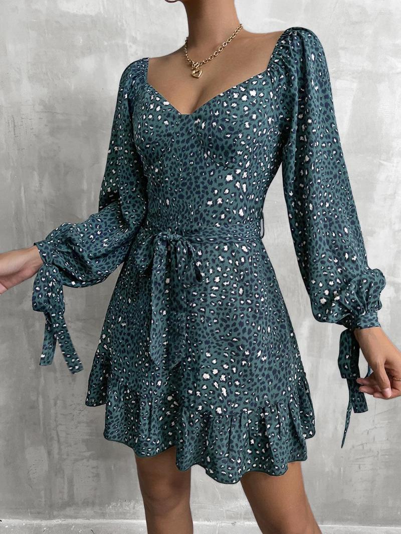 Casual Dresses 2022 Top Quality Chiffon Office Lady Young Sexy Strapless Full Sleeve Sweet High Waist Braid Women Short A-Line Dress, Green
Casual Dresses 2022 Top Quality Chiffon Office Lady Young Sexy Strapless Full Sleeve Sweet High Waist Braid Women Short A-Line Dress, Green