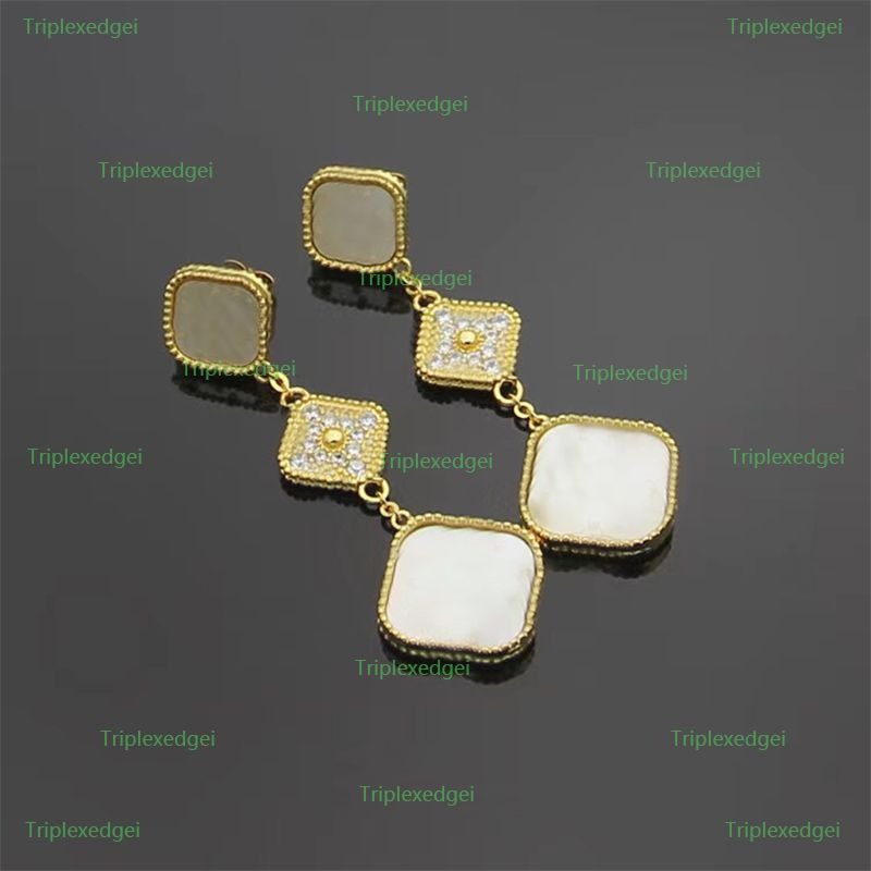 Real 925 Silver Designer Stud Earrings Women Love Four-leaf Clover Earrings Fashion Luxury Wedding Earring Jewelry mixed 18k gold agate drop clovers Top-quality gift
Real 925 Silver Designer Stud Earrings Women Love Four-leaf Clover Earrings Fashion Luxury Wedding Earring Jewelry mixed 18k gold agate drop clovers Top-quality gift