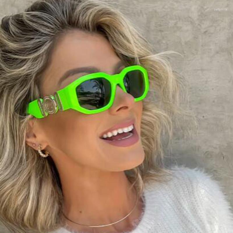 Sunglasses Classic Bold Small Frame Women Men 2022 Luxury Candy Colors Hip Hop Punk Sun Glasses UV400 Trendy Polygon Eyewear
Sunglasses Classic Bold Small Frame Women Men 2022 Luxury Candy Colors Hip Hop Punk Sun Glasses UV400 Trendy Polygon Eyewear