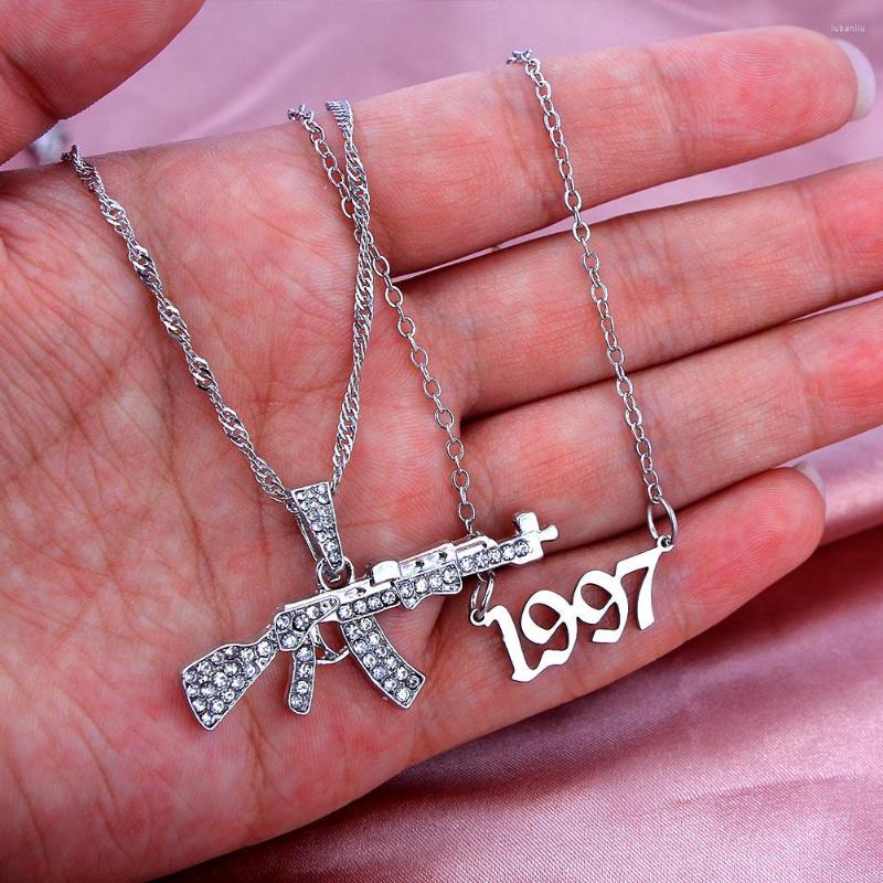 Chains JJFOUCS Silver Color Metal Twisted Chain Necklaces Sets For Women Crystal Gun Years Pendants Statement Jewelry
Chains JJFOUCS Silver Color Metal Twisted Chain Necklaces Sets For Women Crystal Gun Years Pendants Statement Jewelry