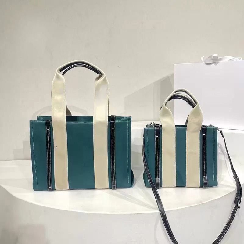 Canvas Crossbody Leather Bag Navy Designers Purse Fashion Handbags Luxury Shoulder Pack Women Large Toiletry Pouch
Canvas Crossbody Leather Bag Navy Designers Purse Fashion Handbags Luxury Shoulder Pack Women Large Toiletry Pouch