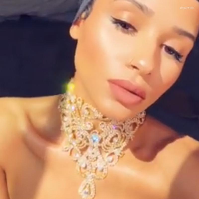 Choker Luxury Bridal Flower Rhinestone Necklace Wedding Jewelry Accessories Crystal Collar Statemen Gift
Choker Luxury Bridal Flower Rhinestone Necklace Wedding Jewelry Accessories Crystal Collar Statemen Gift