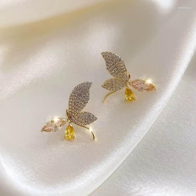 Stud Earrings Fashion Crystal Stones Butterfly For Women Girls Jewelry Elegant Earings Bijoux
Stud Earrings Fashion Crystal Stones Butterfly For Women Girls Jewelry Elegant Earings Bijoux