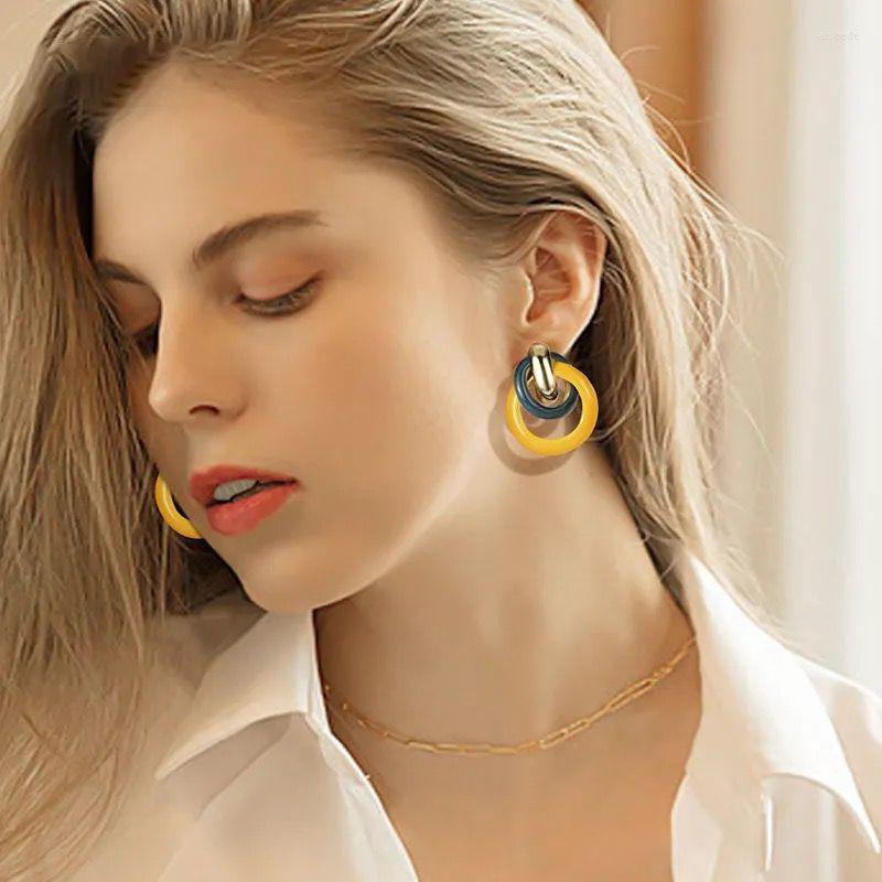 Hoop Earrings 2022 Fashion Colorful Drip Glaze Geometric Circle For Ladies Simple Trend Color Contrast Exaggeration Earear Hook
Hoop Earrings 2022 Fashion Colorful Drip Glaze Geometric Circle For Ladies Simple Trend Color Contrast Exaggeration Earear Hook