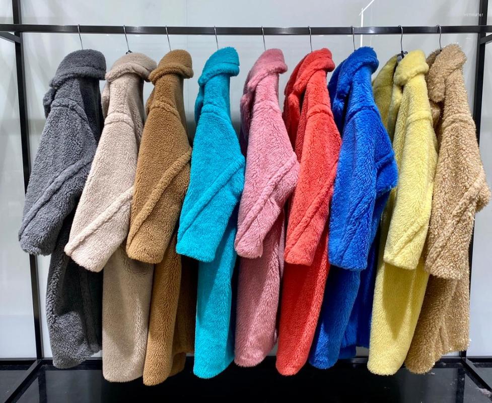 Women' Fur Sheep Wool Shearing Suede Coat 2022 Winter Suit Collar Long Women' Outerwear Jacket Coats, Gold
Women' Fur Sheep Wool Shearing Suede Coat 2022 Winter Suit Collar Long Women' Outerwear Jacket Coats, Gold