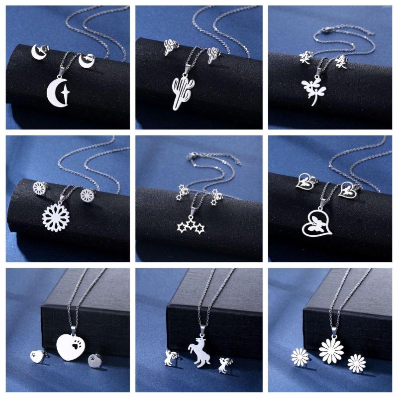 Necklace Earrings Set Daisy Flower Stud Glossy Women's Clavicle Chain Accessories, Picture shown
Necklace Earrings Set Daisy Flower Stud Glossy Women's Clavicle Chain Accessories, Picture shown