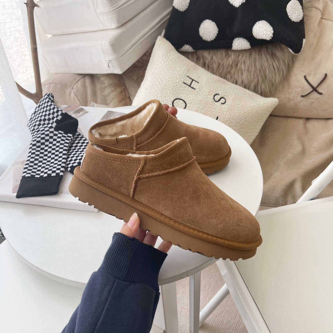 Designer Australia Ankle Snow Boots Men Woman Classic Brand cowhide fur Shoes Botkle Winter Slippers Black Antelope Brown chestnut grey Wgg Man slides loafers mules, Ugcs10311
Designer Australia Ankle Snow Boots Men Woman Classic Brand cowhide fur Shoes Botkle Winter Slippers Black Antelope Brown chestnut grey Wgg Man slides loafers mules, Ugcs10311