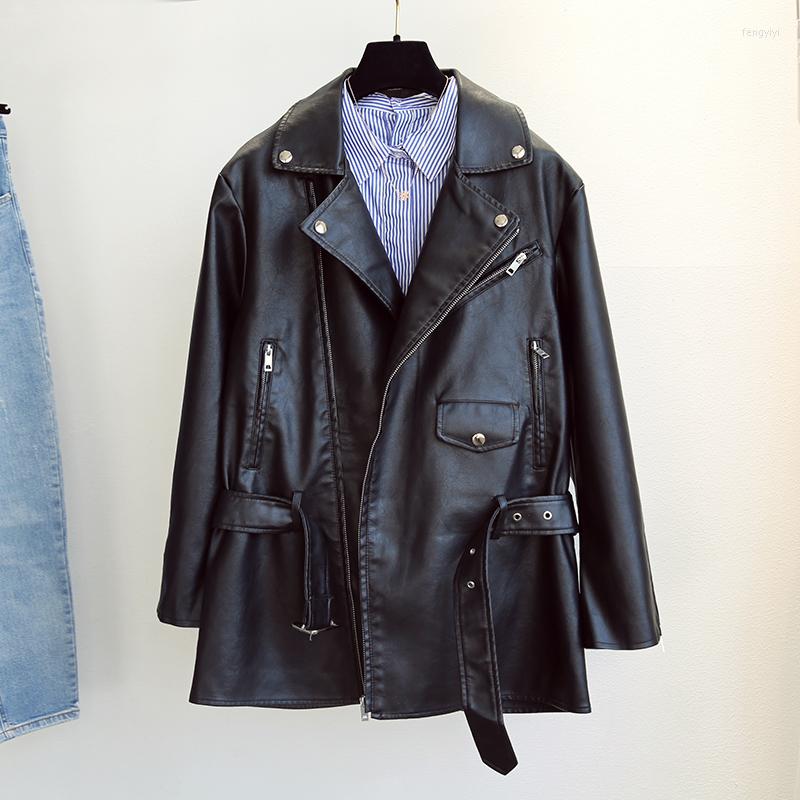 Women' Leather FTLZZ Women Faux Jacket Vintage Turn-down Collar Zipper Black Casual Motorcycle Street Wear With Belt
Women' Leather FTLZZ Women Faux Jacket Vintage Turn-down Collar Zipper Black Casual Motorcycle Street Wear With Belt