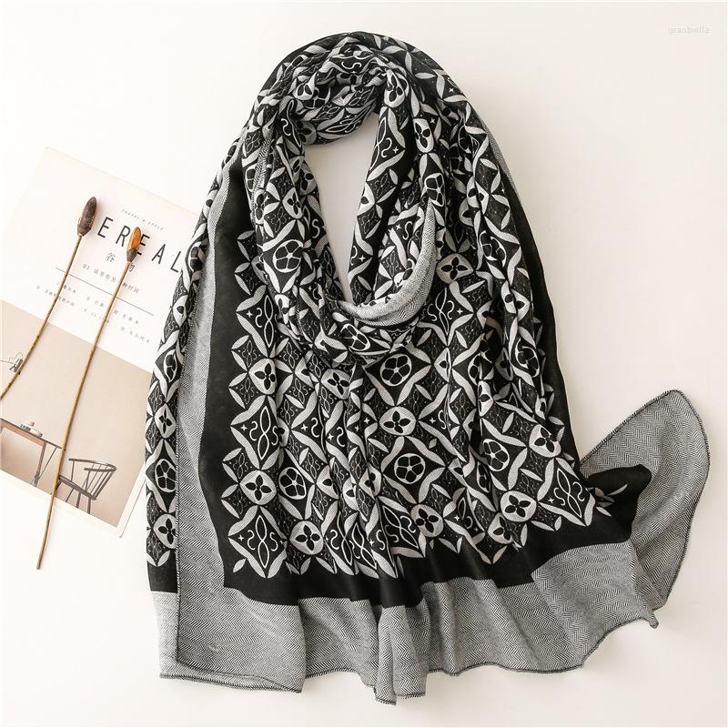 Scarves Lightweight Women Fashion Floral Printed Spring Summer Casual Cotton Tassel Fringes Scarf Head Wrap Oversized Shawl Cape
Scarves Lightweight Women Fashion Floral Printed Spring Summer Casual Cotton Tassel Fringes Scarf Head Wrap Oversized Shawl Cape
