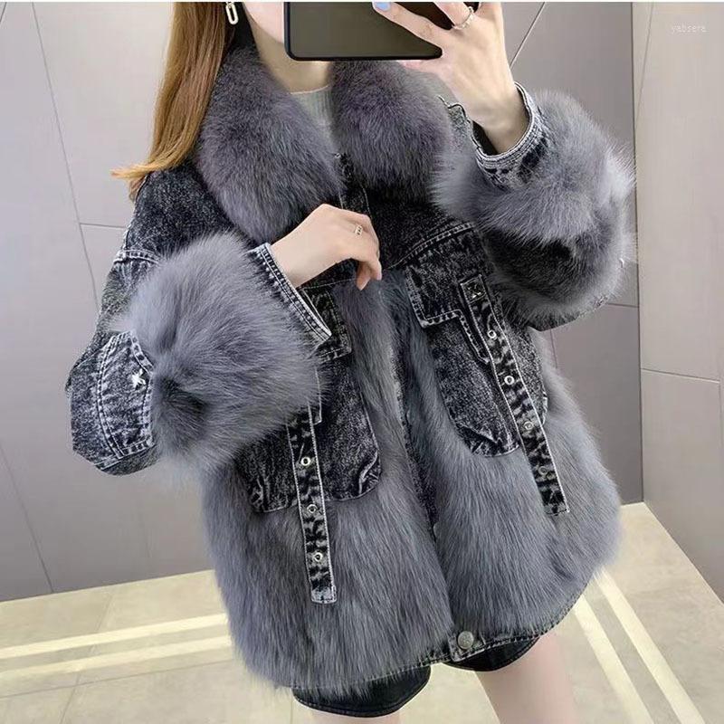 Women's Fur Fashion Denim Stitching Short Faux Coat Women's 2022 Autumn And Winter All-match Motorcycle Parka Cotton Jacket Trend
Women's Fur Fashion Denim Stitching Short Faux Coat Women's 2022 Autumn And Winter All-match Motorcycle Parka Cotton Jacket Trend