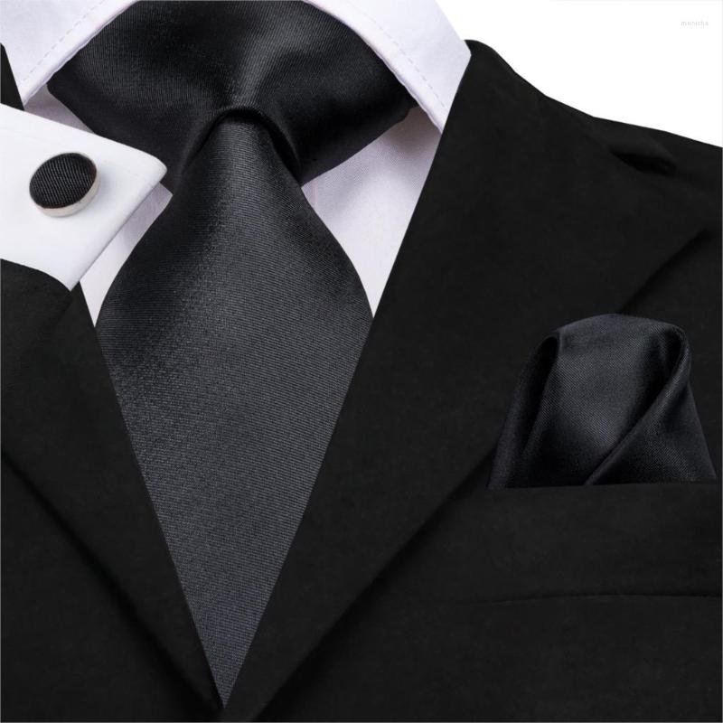 Bow Ties SN-3140 Black Solid Tie 8.5cm Silk Jacquard Woven Men Plain Necktie Hanky Cufflinks Set Wedding Classic Pocket Square
Bow Ties SN-3140 Black Solid Tie 8.5cm Silk Jacquard Woven Men Plain Necktie Hanky Cufflinks Set Wedding Classic Pocket Square