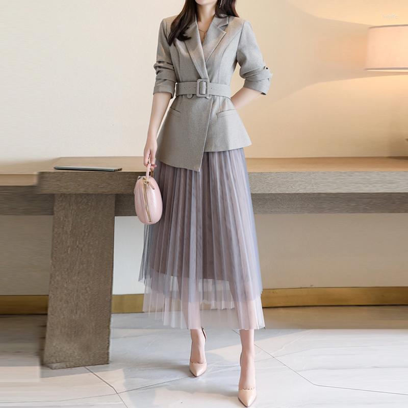Two Piece Dress Elegant Lady Spring Autumn Fashion Designers Women Notched Lace Up Blazer Suit Mesh Pleated Skirt Set Office Party Outfits, Any2077
Two Piece Dress Elegant Lady Spring Autumn Fashion Designers Women Notched Lace Up Blazer Suit Mesh Pleated Skirt Set Office Party Outfits, Any2077
