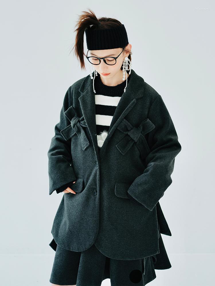Women' Suits Imakokoni Original Design Warm Thickened Coat Bow Knot Long Sleeve Suit Grey Cardigan Top Women' Winter Sweater
Women' Suits Imakokoni Original Design Warm Thickened Coat Bow Knot Long Sleeve Suit Grey Cardigan Top Women' Winter Sweater