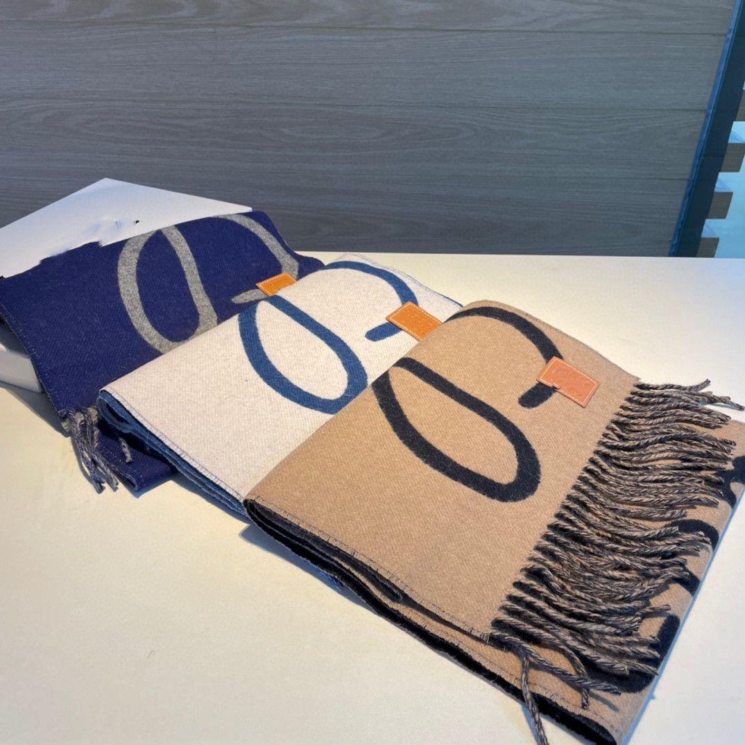 2022 Designer Lowwe Scarves Trendy Letter Jacquard Long Scarf Double Side Color Women Cashmere Wrap Large Size
2022 Designer Lowwe Scarves Trendy Letter Jacquard Long Scarf Double Side Color Women Cashmere Wrap Large Size