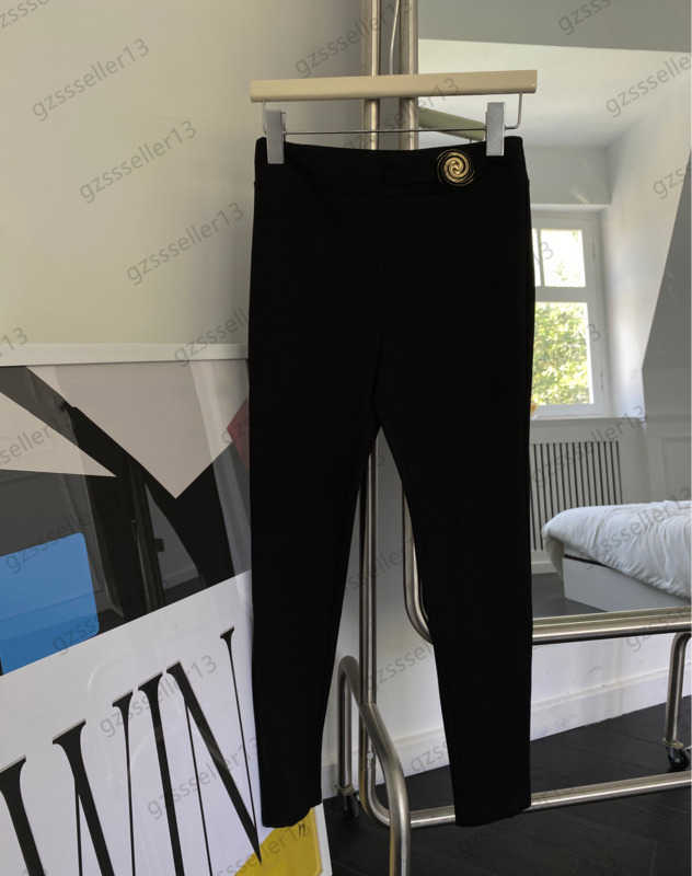 Brand Leggings For Women Pants Soft Elastic Fabric Tight Trousers Custom Metal Button Embellishment Slim Yoga Pant Casual Sports Woman Clothing 1970, 15
Brand Leggings For Women Pants Soft Elastic Fabric Tight Trousers Custom Metal Button Embellishment Slim Yoga Pant Casual Sports Woman Clothing 1970, 15