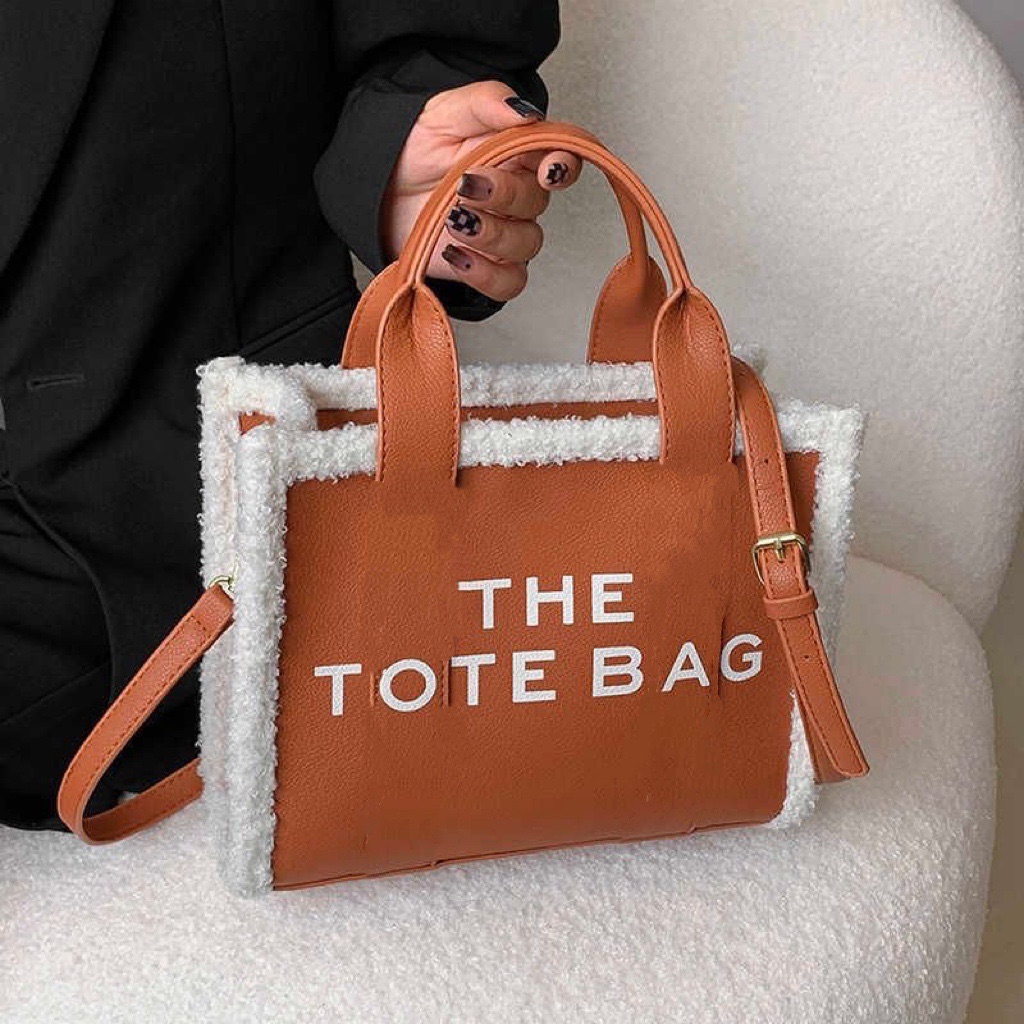 Marc snapshot Luxuries designers Jacobss totes bag womens high quality MJ designer crossbody handbags women the tote bags onthego purses wallet woman handbag 9AO1, Red
Marc snapshot Luxuries designers Jacobss totes bag womens high quality MJ designer crossbody handbags women the tote bags onthego purses wallet woman handbag 9AO1, Red