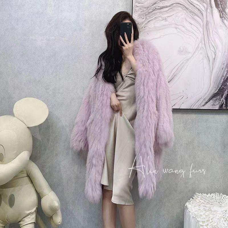 Women's Fur 2022 Autumn And Winter Fashion Temperament Outer Loose V-neck Knitted Mid-length Faux Coat Women
Women's Fur 2022 Autumn And Winter Fashion Temperament Outer Loose V-neck Knitted Mid-length Faux Coat Women
