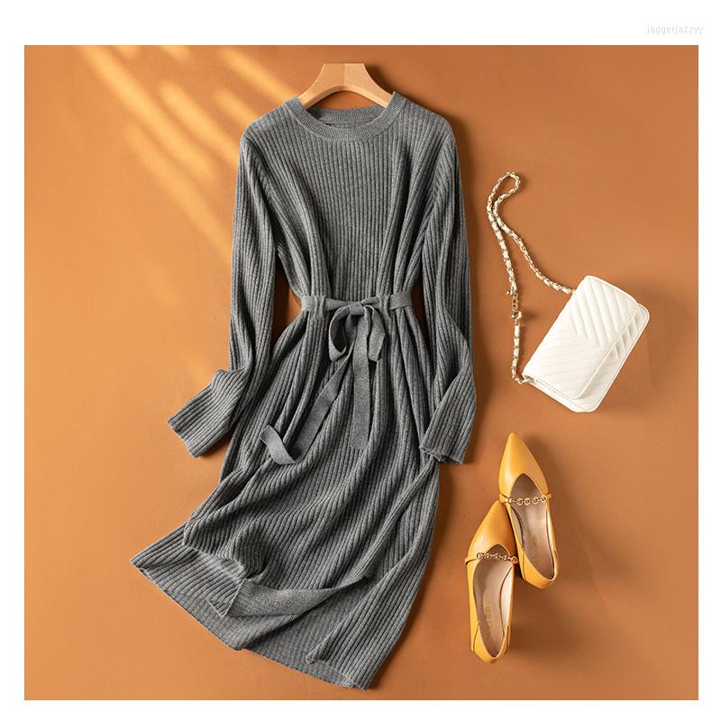 Casual Dresses Wool Knitted Dress Women's O-Neck Straight 2022 Autumn Winter Medium-length Warm Fashion Knitwear Pullovers, Black
Casual Dresses Wool Knitted Dress Women's O-Neck Straight 2022 Autumn Winter Medium-length Warm Fashion Knitwear Pullovers, Black