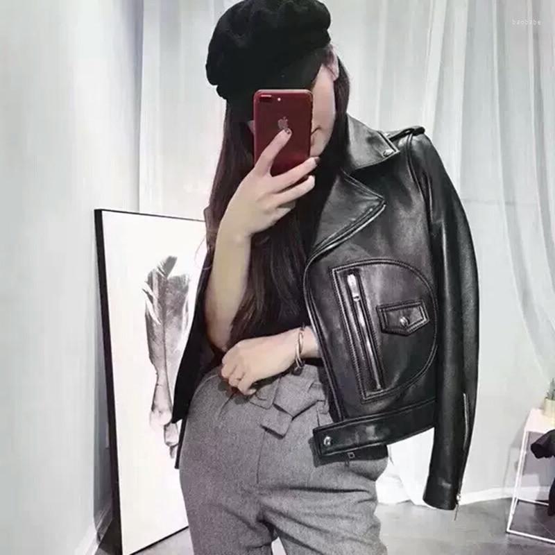 Women' Leather 2022 Spring And Autumn Korean Version Motorcycle High Waist Small Jacket Versatile Short Loose Women' Coat, Black
Women' Leather 2022 Spring And Autumn Korean Version Motorcycle High Waist Small Jacket Versatile Short Loose Women' Coat, Black