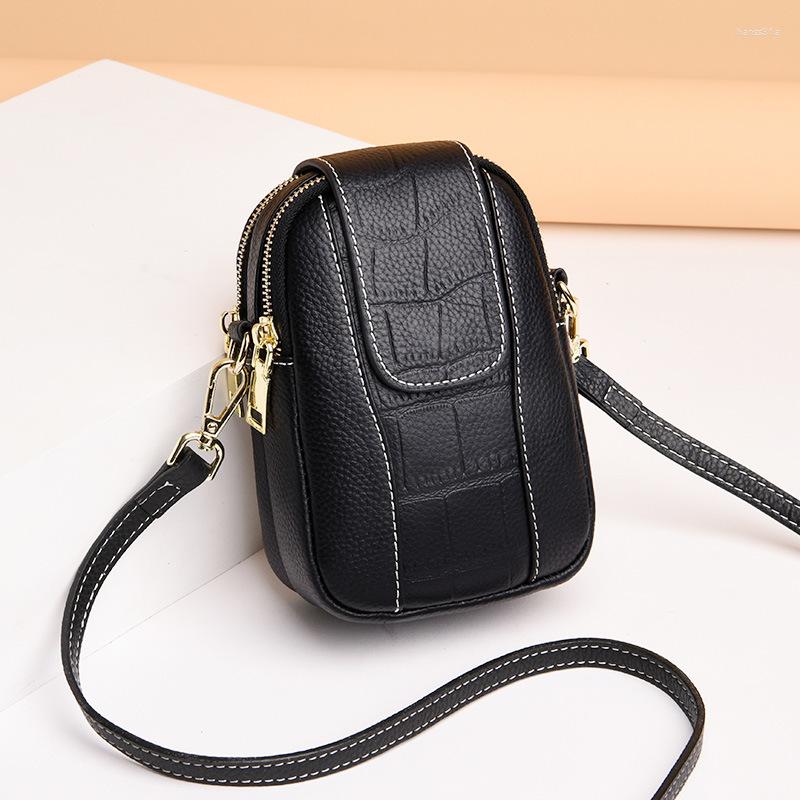 Evening Bags Women Colorful Cell Phone Bag Daily Use Mini Small Shoulder High-quality Crossbody Casual Travel, Red
Evening Bags Women Colorful Cell Phone Bag Daily Use Mini Small Shoulder High-quality Crossbody Casual Travel, Red