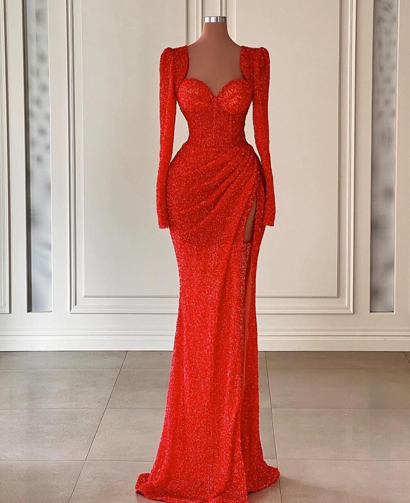 Arabic Sparkly Mermaid Evening Dresses Red Sequins Scoop Long Sleeve Prom Formal Party vestidos de fiesta, Light purple
Arabic Sparkly Mermaid Evening Dresses Red Sequins Scoop Long Sleeve Prom Formal Party vestidos de fiesta, Light purple