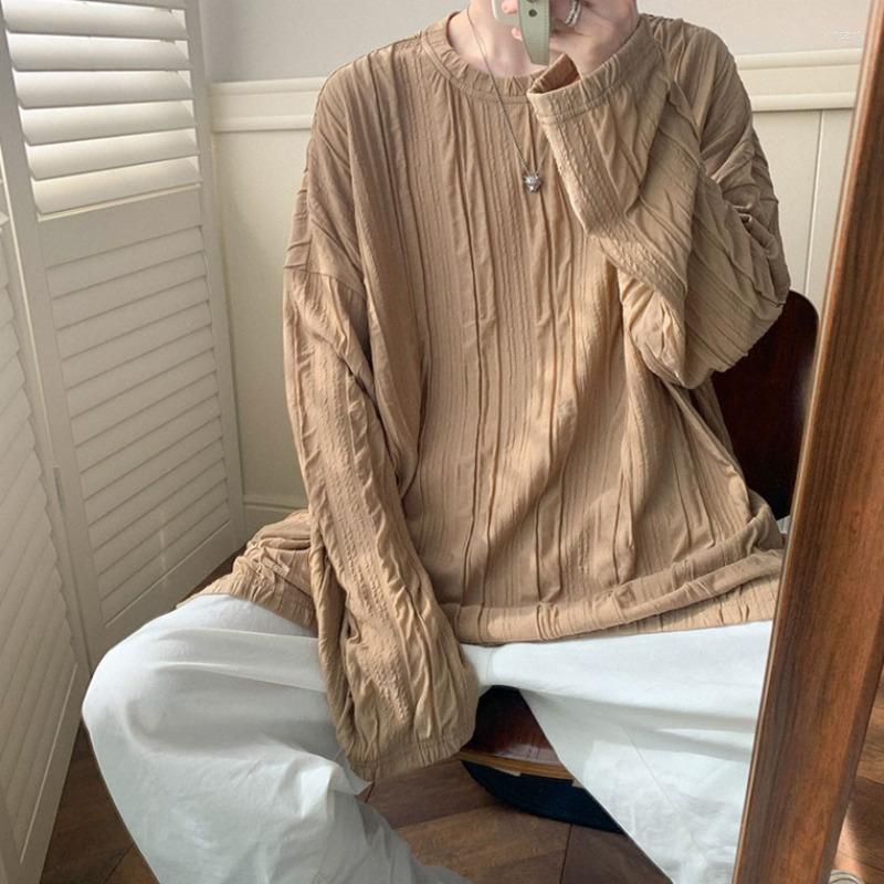 Men's T Shirts Autumn 4-color Long-sleeved T-shirt Men Fashion Casual Pleated Korean Loose Oversized O-neck Shirt Mens Top -XL, Black
Men's T Shirts Autumn 4-color Long-sleeved T-shirt Men Fashion Casual Pleated Korean Loose Oversized O-neck Shirt Mens Top -XL, Black