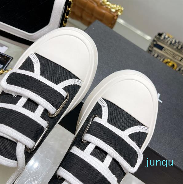 Canvas Sneakers Designer Shoes Trainers Women Classic Summer Flattie Mesh Breathable Alphabet D Printed Embroidery 088, As pic
Canvas Sneakers Designer Shoes Trainers Women Classic Summer Flattie Mesh Breathable Alphabet D Printed Embroidery 088, As pic